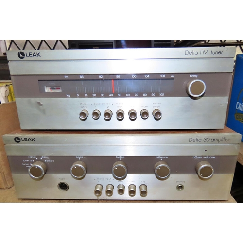 1109 - Leak hi-fi separates - Delta FM tuner Delta FM Amplifier