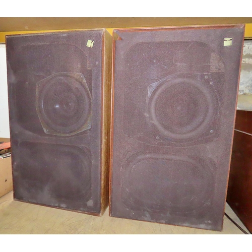 1112 - Pair of KEF hi-fi speakers