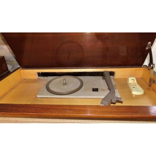 1116 - Normende stereo Phonosuper radiogram