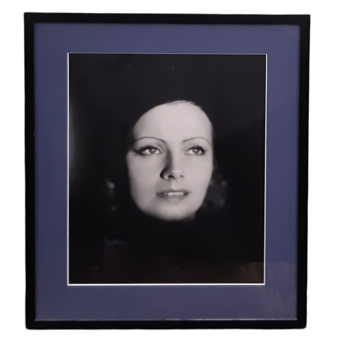 1696 - Clarence Sinclair Bull (1896-1979) - A limited edition photograph of Greta Garbo from the '21 Classi... 