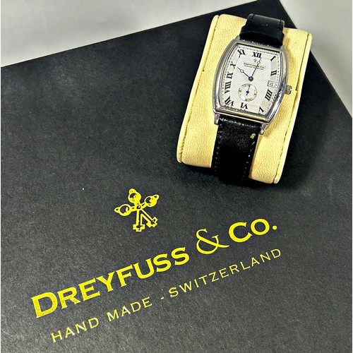 323 - Dreyfuss & Co: A gentleman’s ‘1924’ model quartz wristwatch, dial with Roman numerals and date apert... 