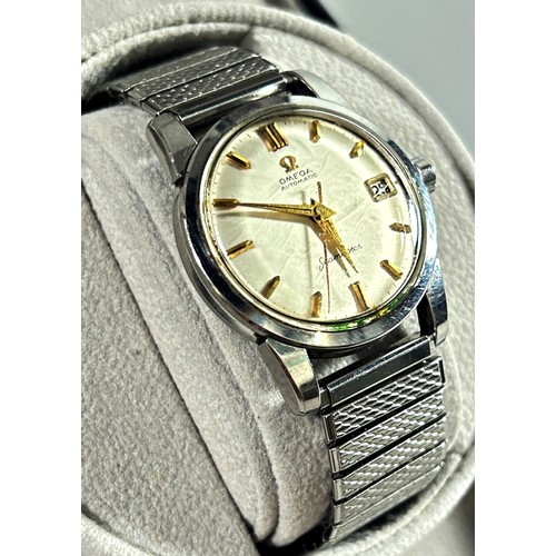 329 - Omega: A gentleman’s Seamaster Automatic wristwatch, with baton numerals and date aperture, 33mm cas... 