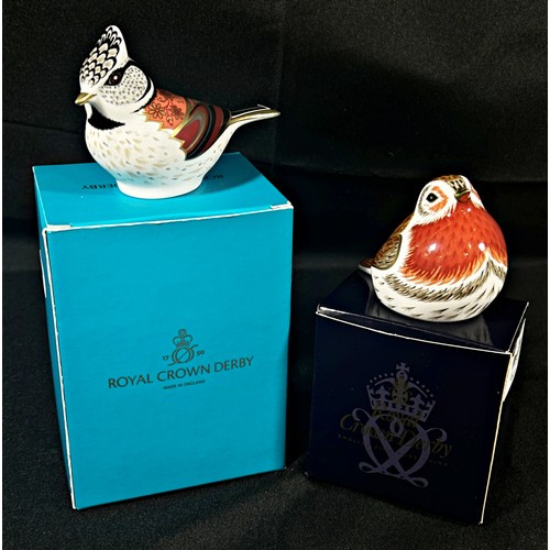 103A - Two Crown Derby birds, robin and a Crested Tit, both with gold stoppers and boxes