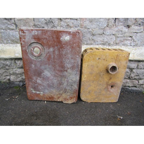 1016 - Two reclaimed glazed stoneware sinks of varying size and design but both with moulded outline, the l... 