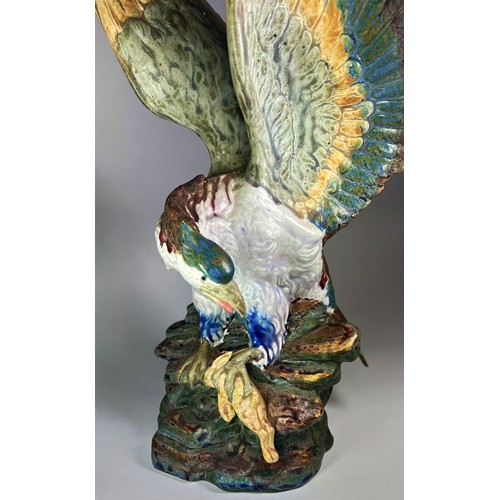 4 - A Valencian majolica eagle with rabbit in its talons