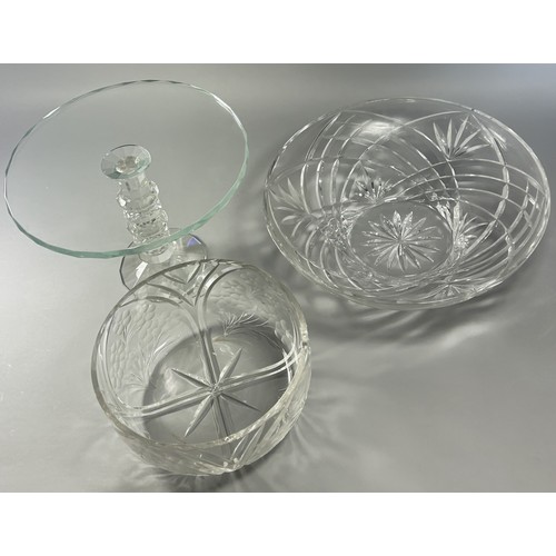 204 - A collection of Champagne coupes and Babycham glasses (12) together with two cut glass bowls and a c... 