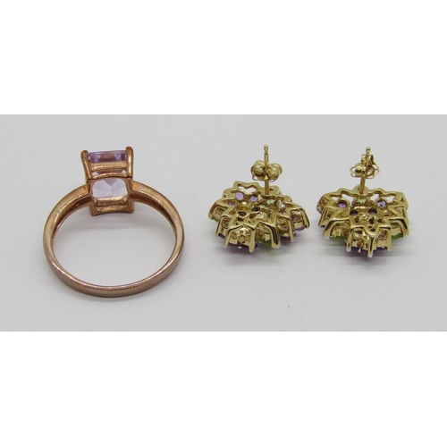 315 - Modern pair of 9ct amethyst and peridot floral cluster earrings, together with a 9ct amethyst dress ... 