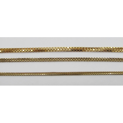 332 - Three 9ct fine box link chains; two necklaces (one af) and a bracelet, 5.1g total (3)