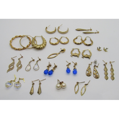 342 - Collection of 9ct earrings of various design, to include a pair of filigree drops, pair of floral dr... 