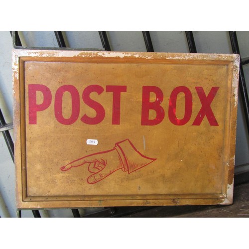 1065 - A vintage painted wooden rectangular 