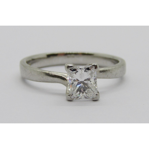 355 - 950 platinum rectangular diamond solitaire ring, 1ct approx, maker 'DOM', Birmingham, size P, 5g, wi... 