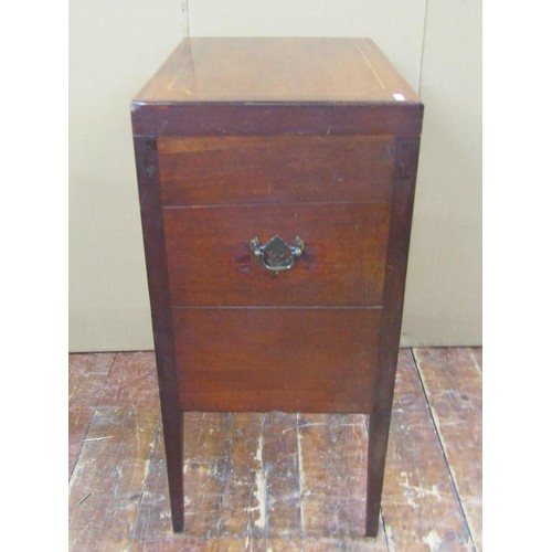 1434 - A pretty Georgian mahogany commode with rising lid over a central cupboard and single long frieze dr... 