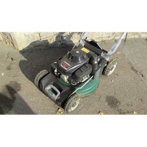 1524 - An Atco Quattro 22SH BBC Rotary mower with a Honda GXV 160 OHV engine