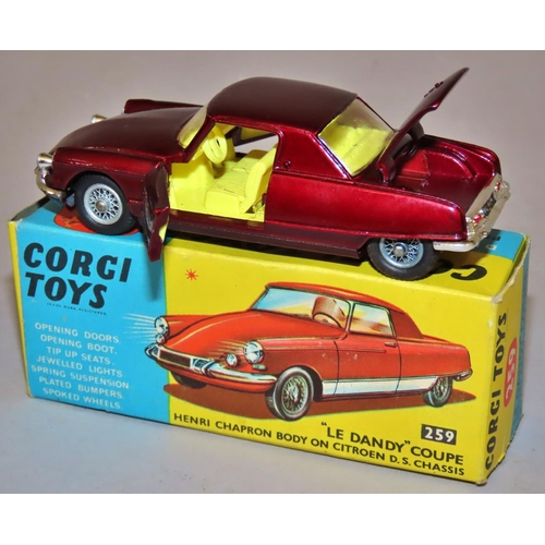 739 - Corgi Toys 259 - Citroen D.S. Chassis with Henri Chapron body - 