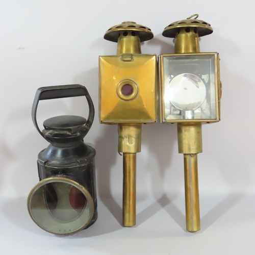 457 - Collection of domestic brassware, copper and fireside effects, including a 'Guardian' fire extinguis... 