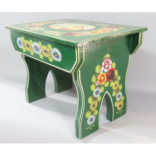 462 - A canal bargeware stool, together with a similarly painted decorative cooking pan