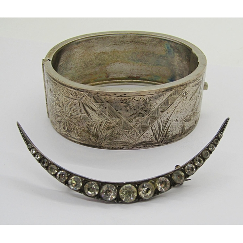 371 - Aesthetic Movement hinged silver cuff bracelet with engraved swallows and foliate detail, together w... 