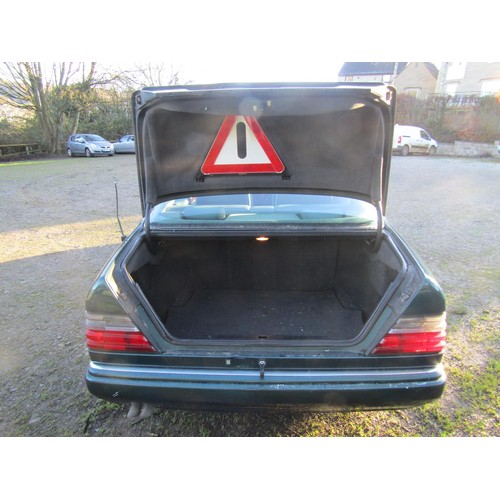 1490A - A Mercedes E320 Coupe, Automatic, petrol 3199cc, Reg N100 GRS, Green, Mileage 159900, 3 owners to da... 