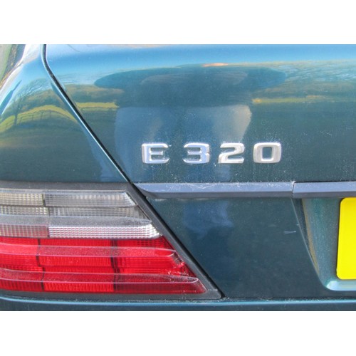 1490A - A Mercedes E320 Coupe, Automatic, petrol 3199cc, Reg N100 GRS, Green, Mileage 159900, 3 owners to da... 