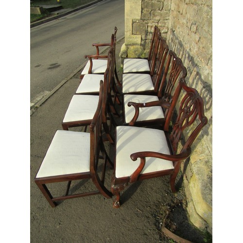 1390 - A fine quality set of six Chippendale style mahogany dining chairs with carved gothic tracery backs ... 