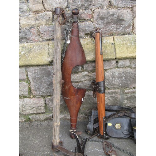 1087 - A collection of vintage items to include a pair of hames, yoke, heavy horse harness, two copper coac... 