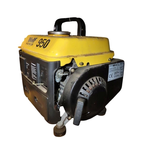 1045 - A Wolf Power 950 petrol generator