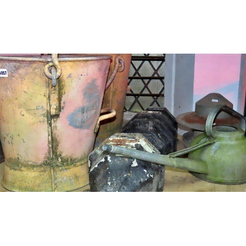 1057 - A pair of vintage heavy gauge galvanised buckets (drilled), a galvanised watering can, six cast iron... 