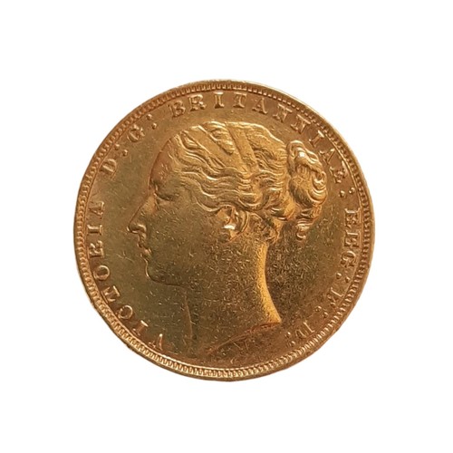 68 - Victoria, 1837-1901. 1876 Full gold Sovereign. Young head (1 coin)