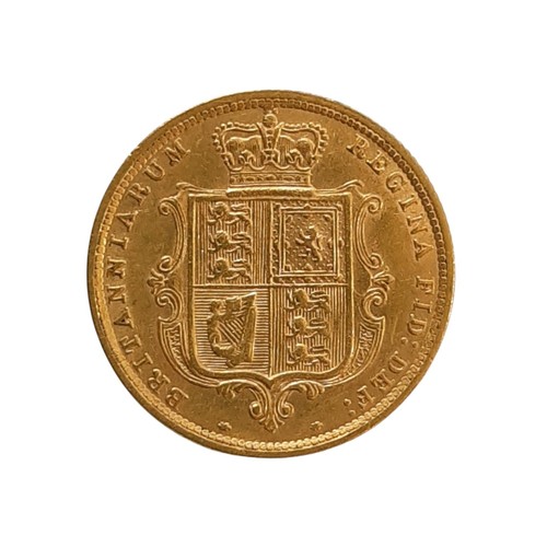 75 - Victoria, 1837-1901. 1885 Half gold Sovereign, Young head. Shield reverse. (1 coin)