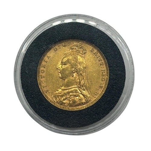 86 - Victoria, 1837-1901. 1888 Full gold Sovereign, in loose capsule case. (1 coin)