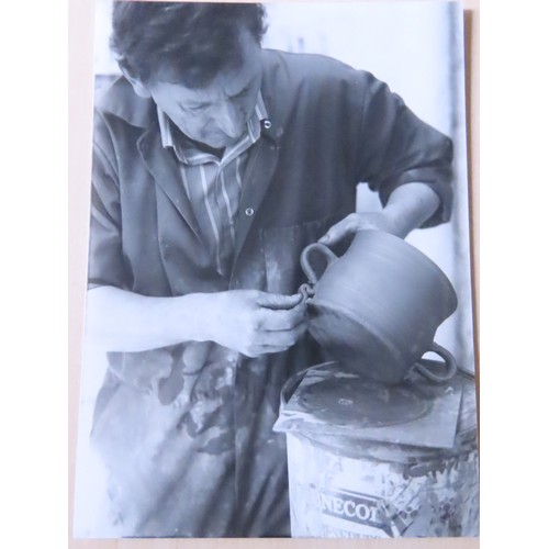 Dr Allan Peacey Studio Pottery - Four slipware dishes with crinkle ...