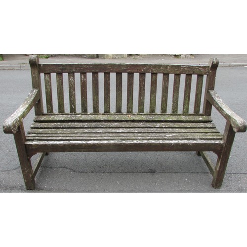 Lot 1052      