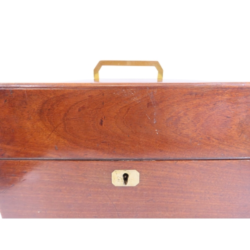 29 - A good George III mahogany spirit decanter box, the hinged cover fitted with a flush-fitting campaig... 