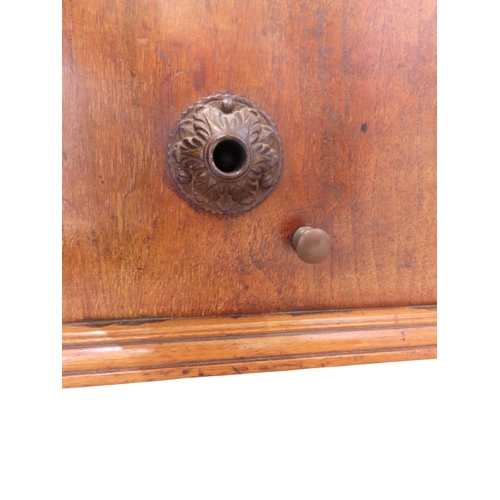 32 - A good large 19th century walnut cased table Polyphon, the hinged cover with stepped inlaid and cros... 