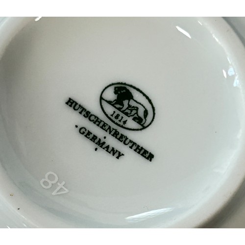 1 - A collection of Hutschenreuther Medley Valdemossa pattern tableware, together with Medley Mantova pa... 