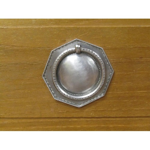 1523 - A fine quality Cotswold school fitted wardrobe in pale English walnut, the panelled frame enclosed b... 