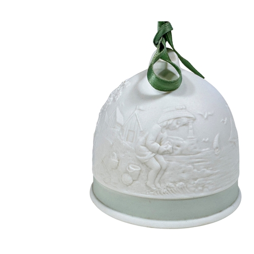 31 - A collection of Lladro, comprising: two swans, a girl at a water pump, two further geese and a bell ... 