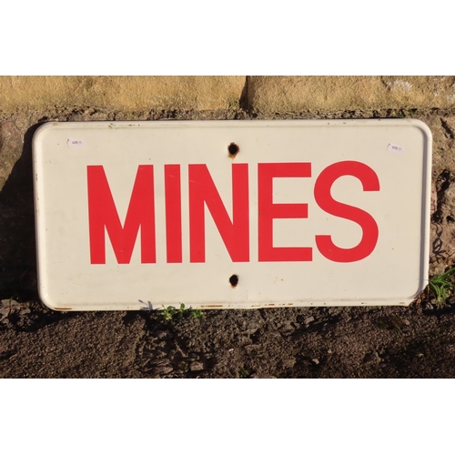 Ex ministry of Defence rectangular enamel sign 