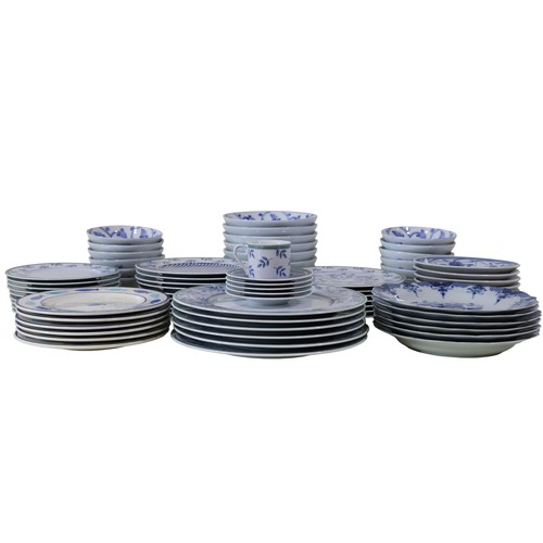 2 - Villeroy & Boch blue and white tableware, further Italian plates by Pagnossin with fish detail, six ... 