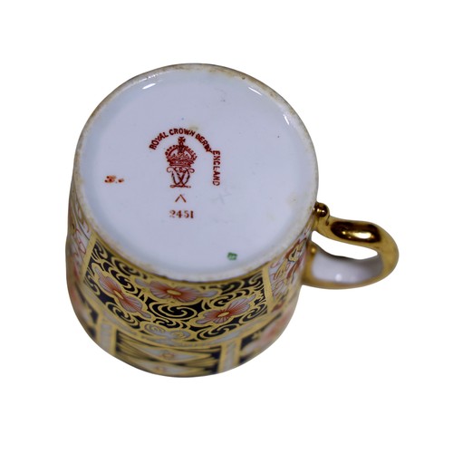 28 - A collection of Royal Crown Derby Imari pattern coffee cans and saucers, two shapes