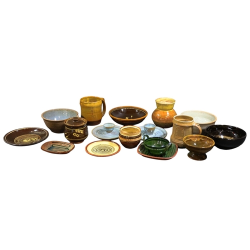 237 - A collection of Various studio pottery, to include Winchcombe, Wattis field etc - mainly dishes & po... 