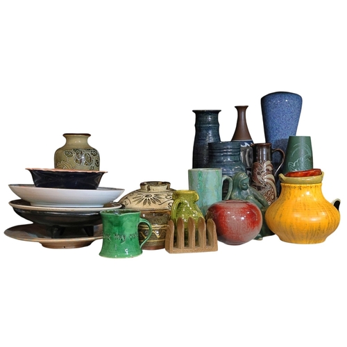 246 - A large collection of studio ware including vases, bowls, dishes etc (in excess of 60 pieces)