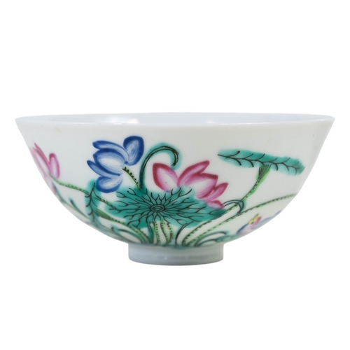 172 - A small collection of Chinese bowls with character, dragon, blossom and other decoration  - 16cm dia... 