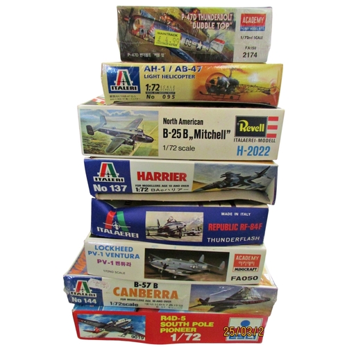 700 - Collection of boxed aircraft for construction, ESCI: Douglas R4D-5 Dakota, Revell: NA B25 Mitchellm,... 
