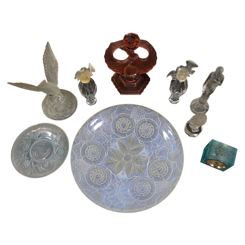 289 - A collection of various Lalique style frosted glass wares to include a mantel timepiece, scent bottl... 