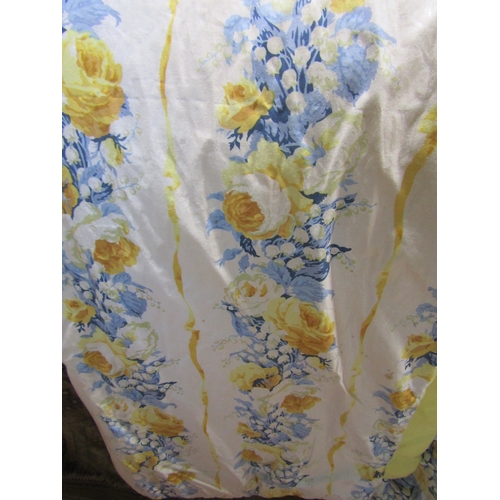 712 - Two pairs of Jon Rhodes, Colefax and Fowler Lymington chintz curtains, lined and interlined.  180cm ... 