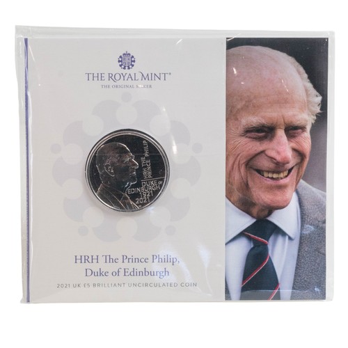 724 - 2 x Royal Mint Annual Proof sets 1991 & 2008. 10 x Royal Mint £5/Crown BUNC and 1 x Royal Mint £2 BU... 