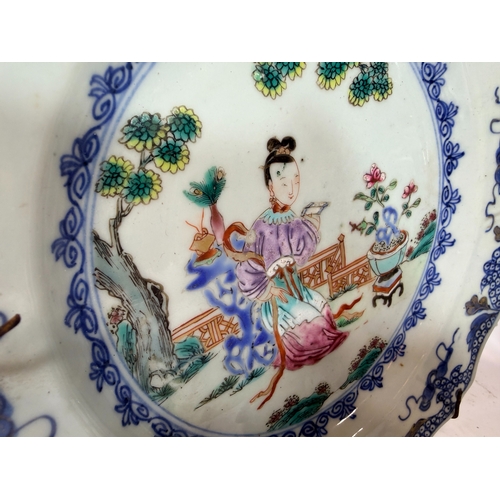 51 - A blue and white Kraak dish with painted detail, a Cantonese familial rose plates, a blue and white ... 