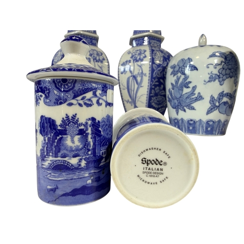 9 - A pair of Spode blue and white transfer vases from the Signature collection no.218/50 2002 edition. ... 