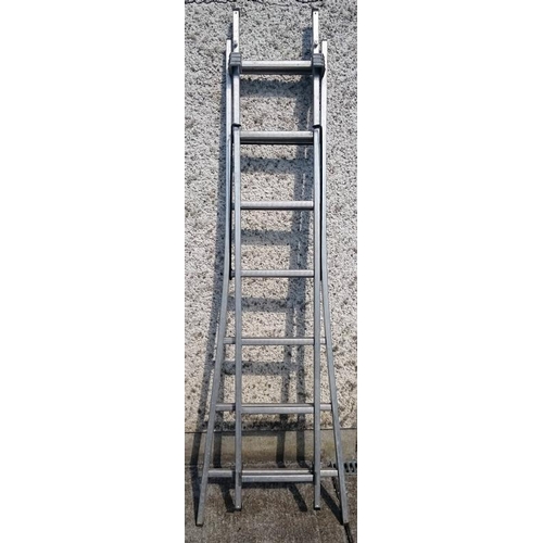 30 - Aluminium Step/Extension Ladder